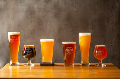 De lager is terug en hij is serieuzer dan je dacht