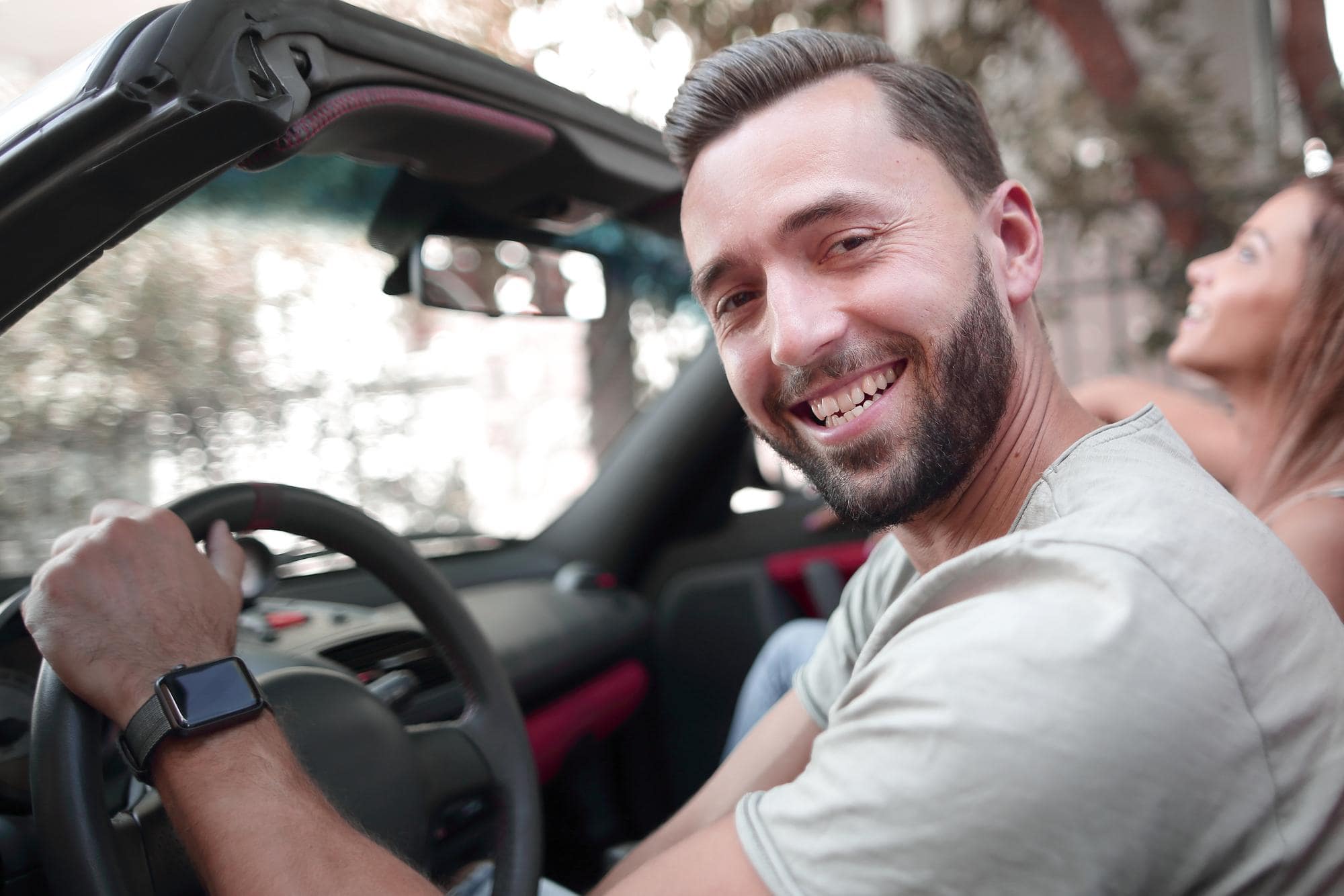 Rijden zonder dak in Nederland: De moeite waard?