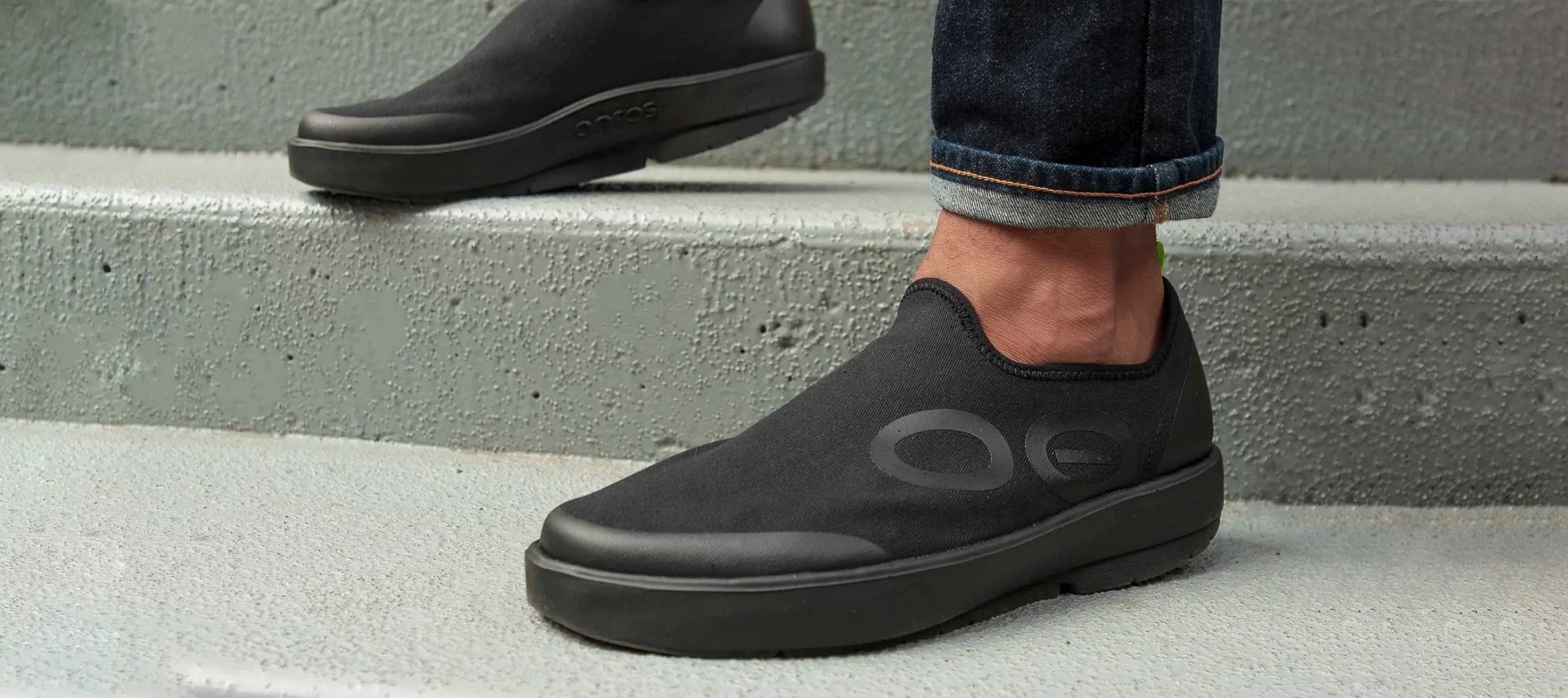 Oofos: Stijlvol comfort voor de moderne man